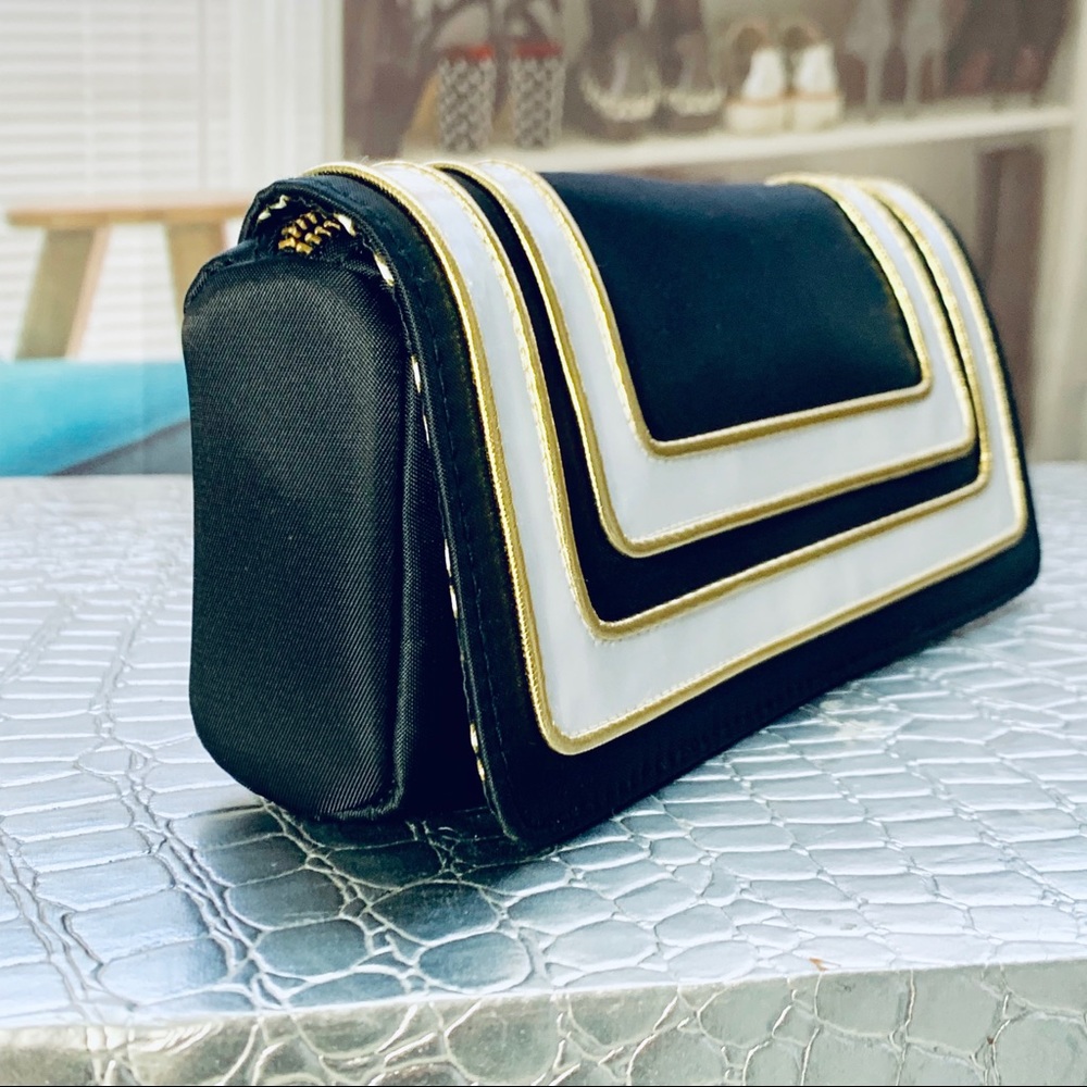 MAC Clutch Bag - Picture 3 of 7